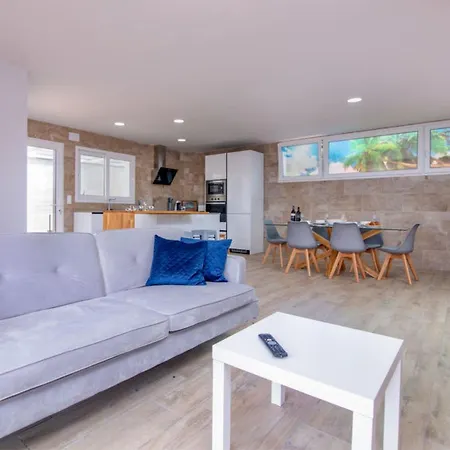 Global Nueva Playa - By Global Holidays 21697 Holiday home *