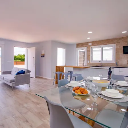Global Nueva Playa - By Global Holidays 21697 Holiday home *